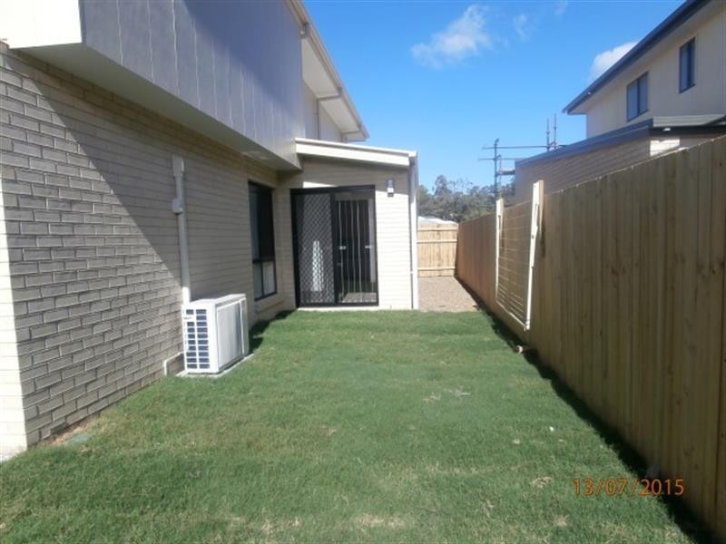 58 Edgeware Rd, Pimpama QLD 4209