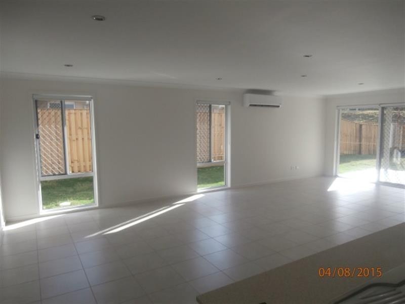 14A Tian  Cres, Upper Coomera QLD 4209