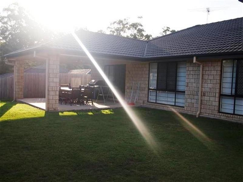 4 Bridgewater Cl, Drewvale QLD 4116