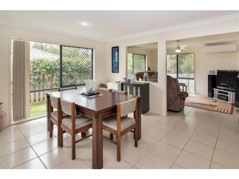 17 Marlee Jayne Cl, Nerang QLD 4211