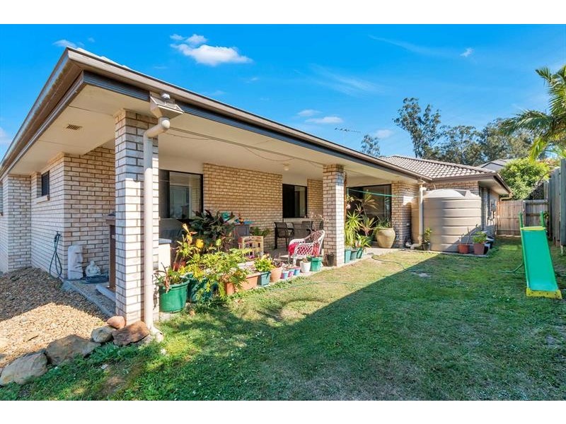 13 Emily Pl, Sumner QLD 4074