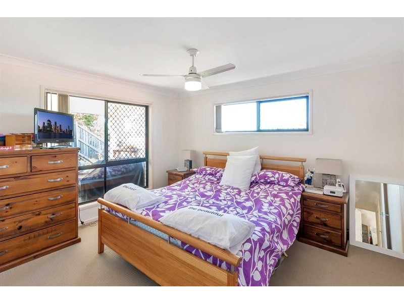 13 Emily Pl, Sumner QLD 4074