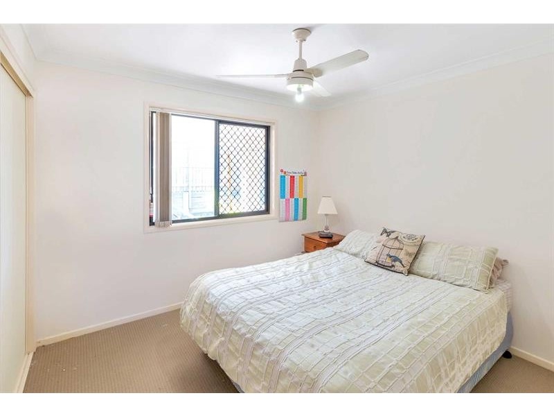 13 Emily Pl, Sumner QLD 4074