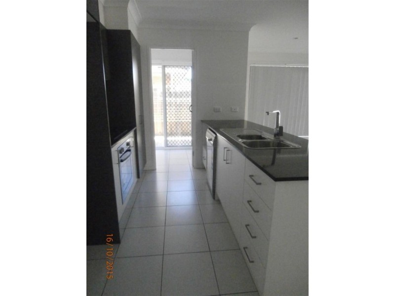 4 Maidstone Lane, Pimpama QLD 4209