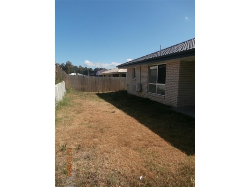 4 Maidstone Lane, Pimpama QLD 4209