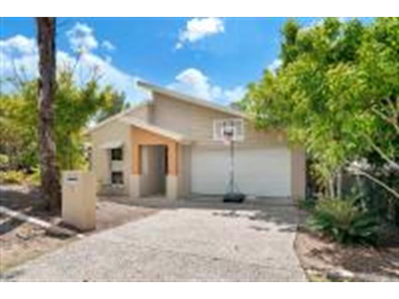 7 Flamingo  Lane, Coomera Waters QLD 4209