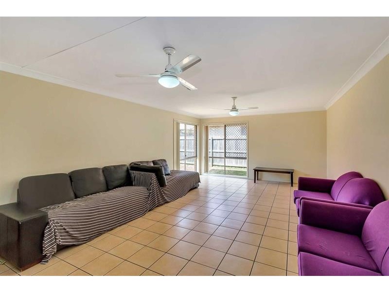 12 Overton St, Calamvale QLD 4116