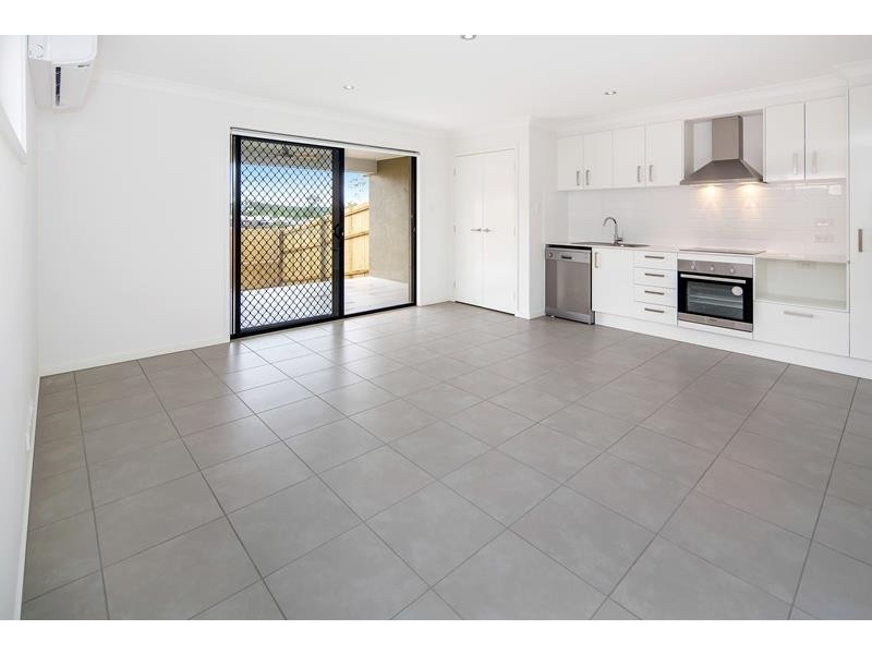 1B Morris Cres, Bellbird Park QLD 4300