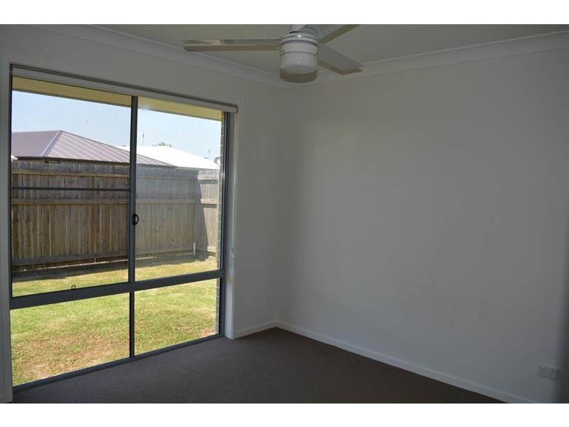 34 Brookside Cct, Ormeau QLD 4208
