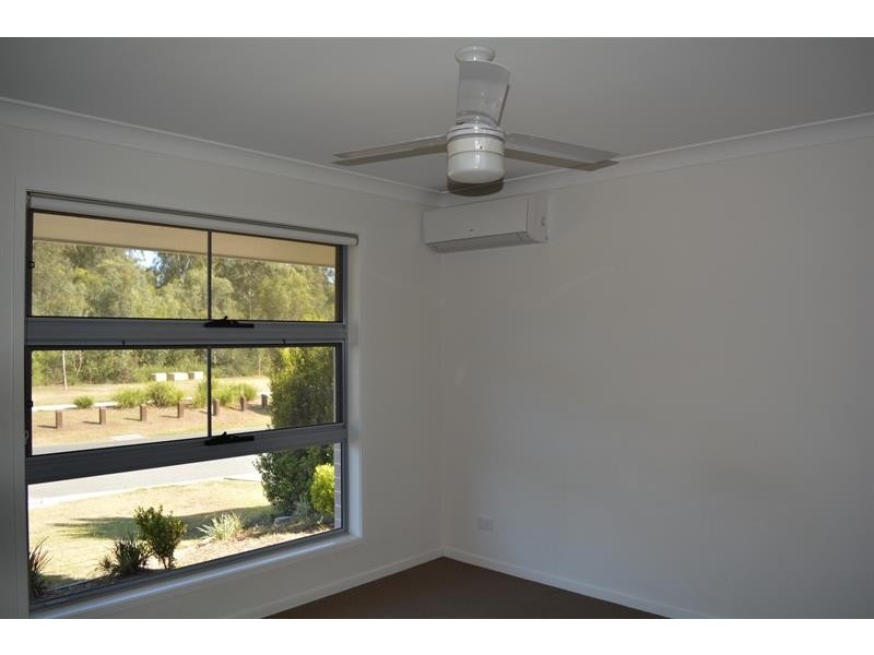 34 Brookside Cct, Ormeau QLD 4208