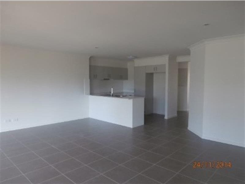 5 carisbrooke Cove, Maudsland QLD 4210