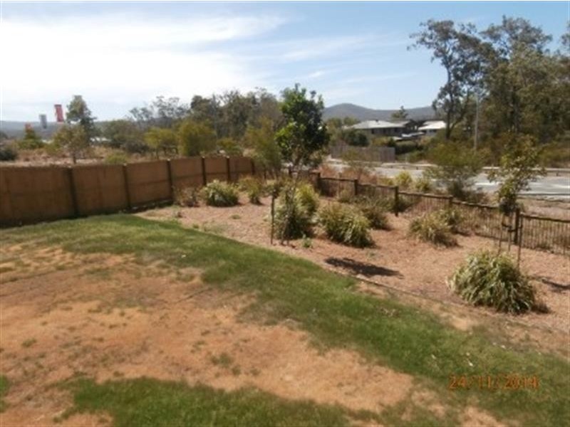 5 carisbrooke Cove, Maudsland QLD 4210