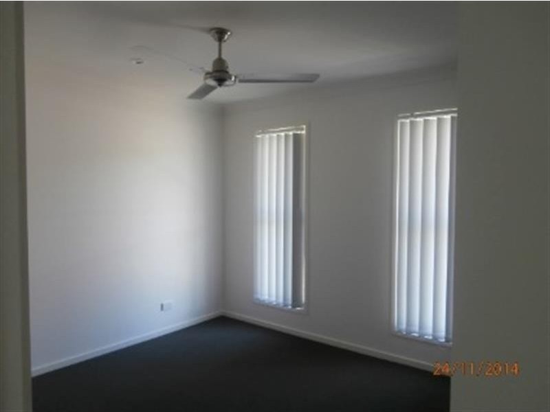 5 carisbrooke Cove, Maudsland QLD 4210