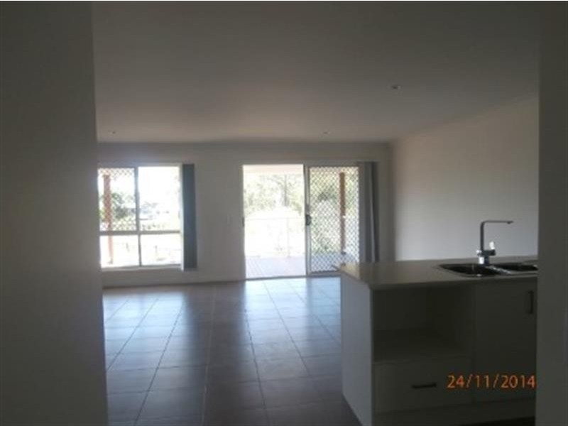 5 carisbrooke Cove, Maudsland QLD 4210