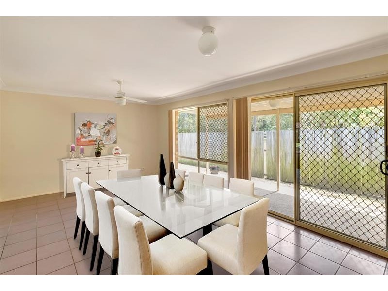 10 Chamberlain  Pl, Bracken Ridge QLD 4017