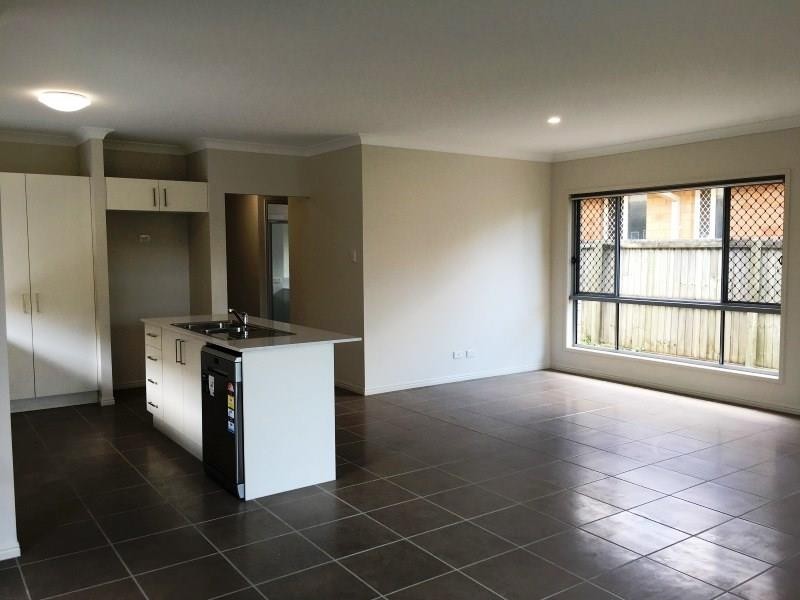 19a Taylor St, Virginia QLD 4014