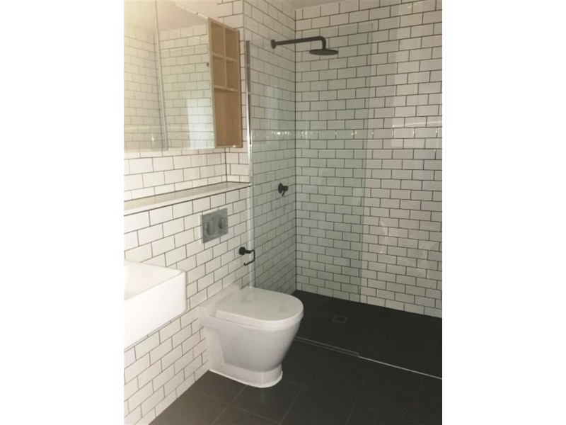 202/23 Victoria St, Windsor QLD 4030