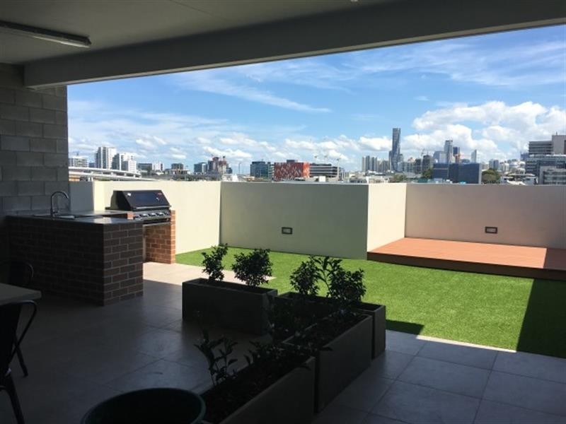 202/23 Victoria St, Windsor QLD 4030