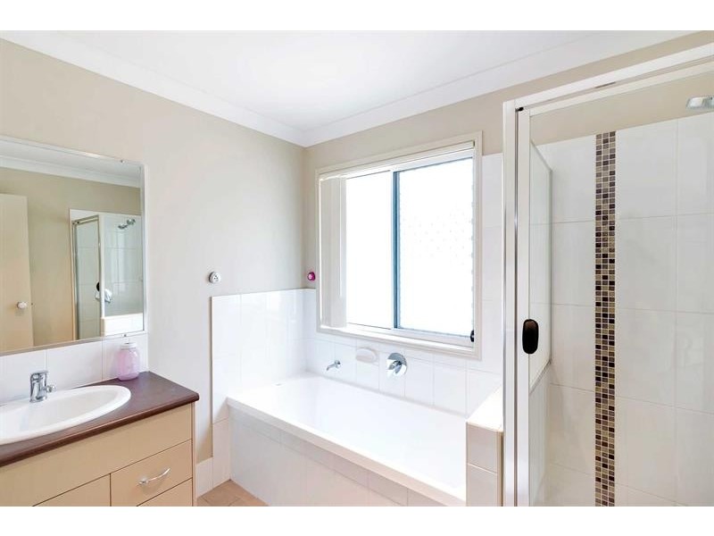 3 Mary Jane  Ct, Joyner QLD 4500