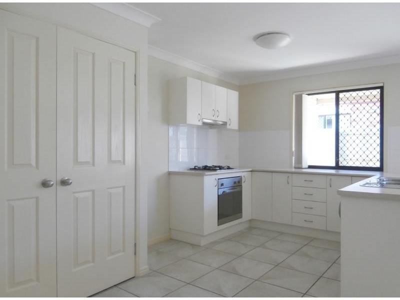 32 Coman St, Rothwell QLD 4022