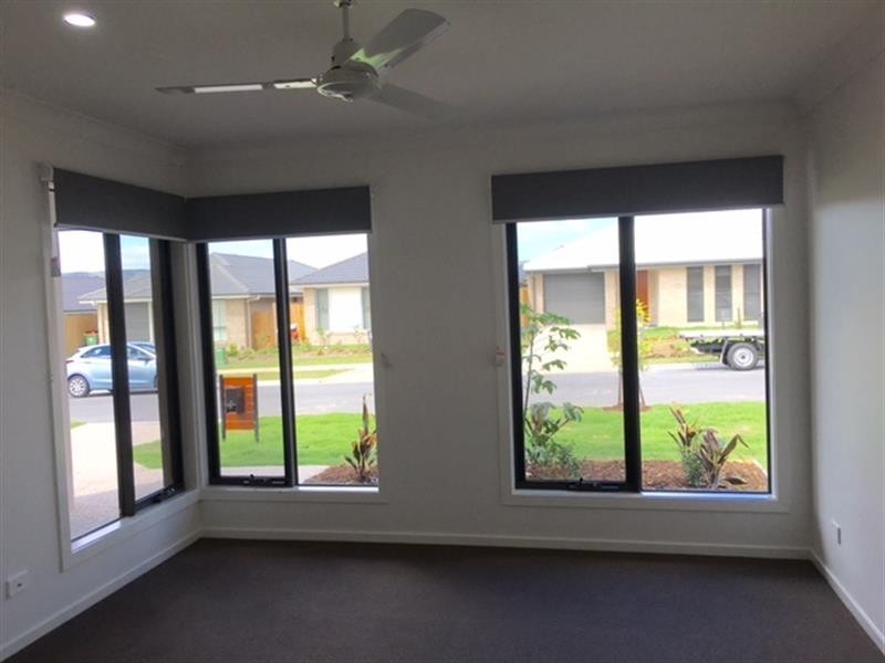 14 Lowthers  St, Yarrabilba QLD 4207