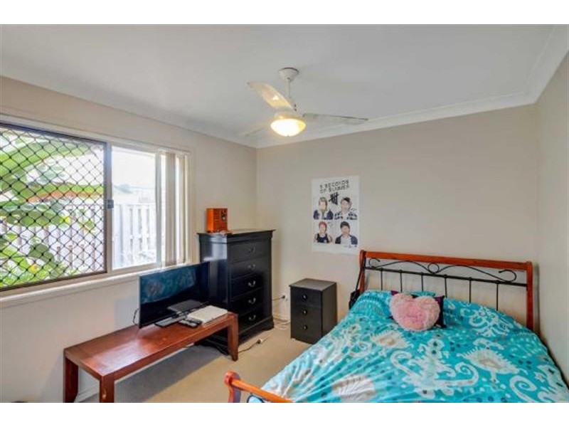 17 Roach  Cres, Redbank Plains QLD 4301