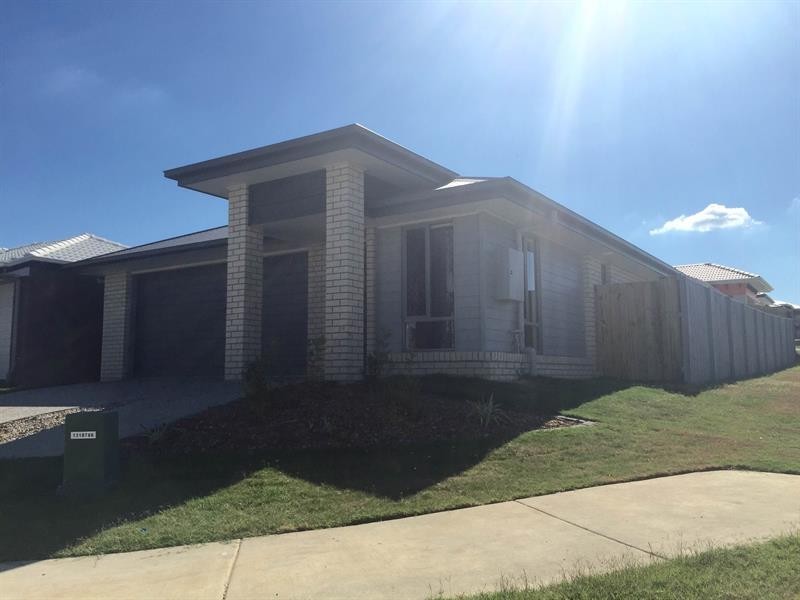 32 Sienna Cct, Yarrabilba QLD 4207
