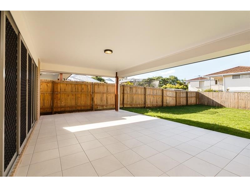 6a Sunnybrook St, Brighton QLD 4017