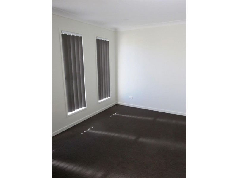 3 Mesa  St, Yarrabilba QLD 4207