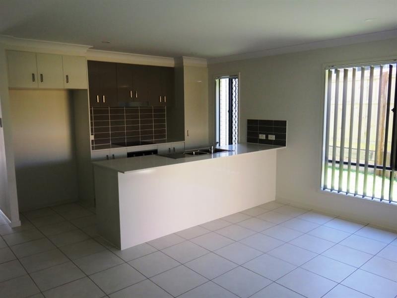 3 Mesa  St, Yarrabilba QLD 4207