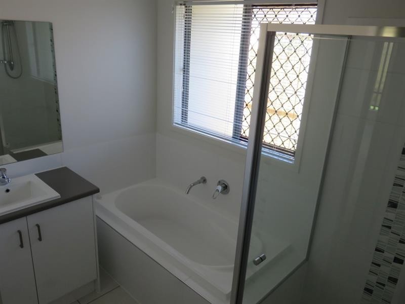 3 Mesa  St, Yarrabilba QLD 4207