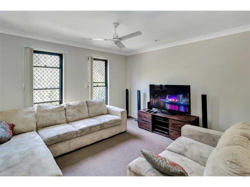 12 Andrew Walker Dr, Goodna QLD 4300