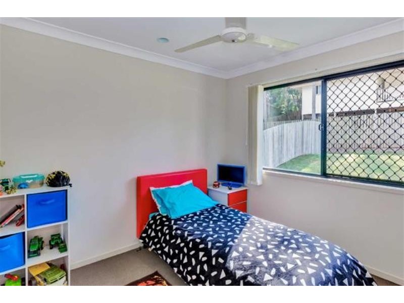 12 Andrew Walker Dr, Goodna QLD 4300