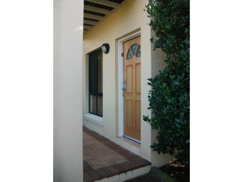 2/40 Herbertson Rd, Carina Heights QLD 4152