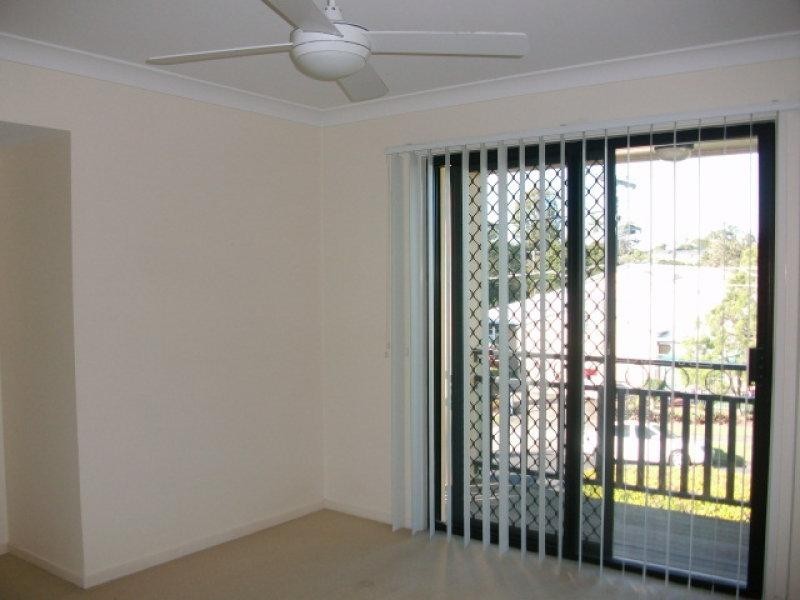 2/40 Herbertson Rd, Carina Heights QLD 4152