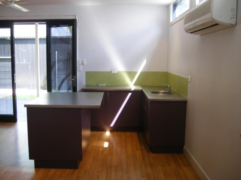 90 Petersen St, Wynnum QLD 4178