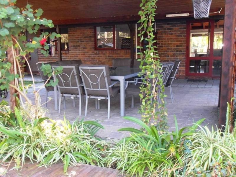 2-4 Chalmers Ct, Jimboomba QLD 4280