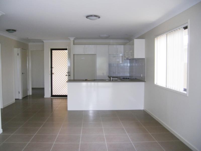 1/81 Bescham Pde, Wynnum QLD 4178