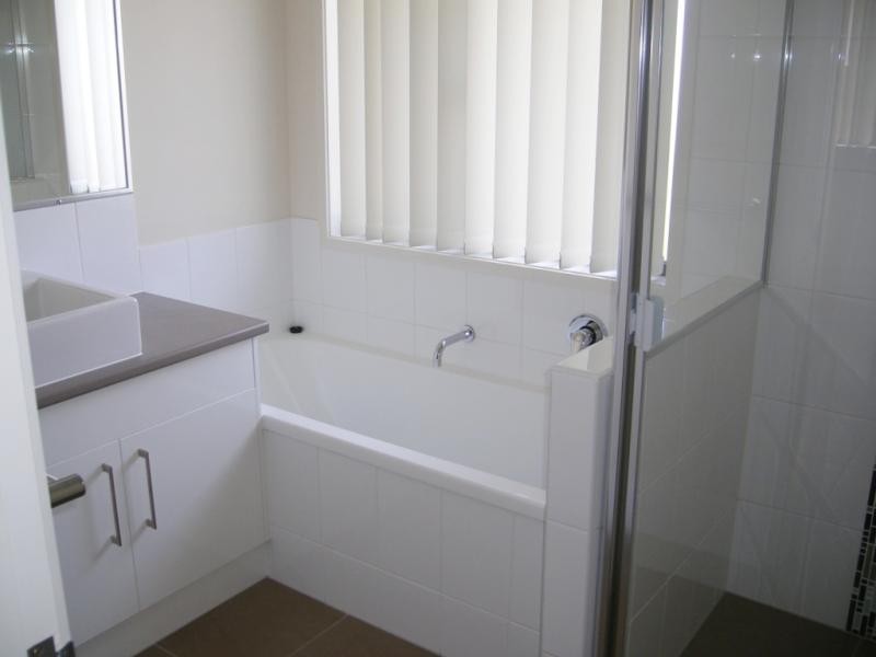 1/81 Bescham Pde, Wynnum QLD 4178