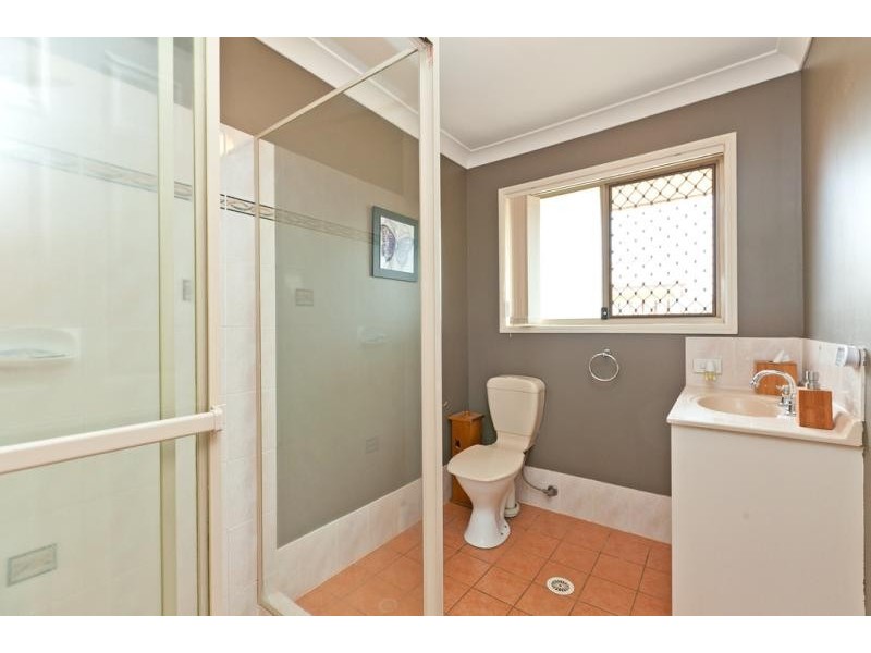 74 School Rd, Victoria Point QLD 4165