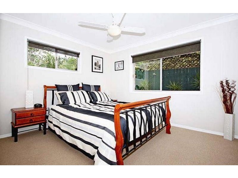 295 Old Cleveland Rd, Capalaba QLD 4157