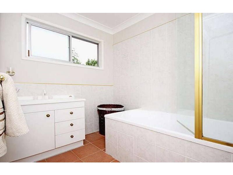 295 Old Cleveland Rd, Capalaba QLD 4157