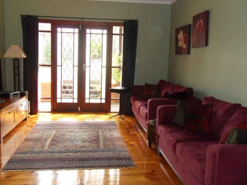 50 Amelia St, Coorparoo QLD 4151