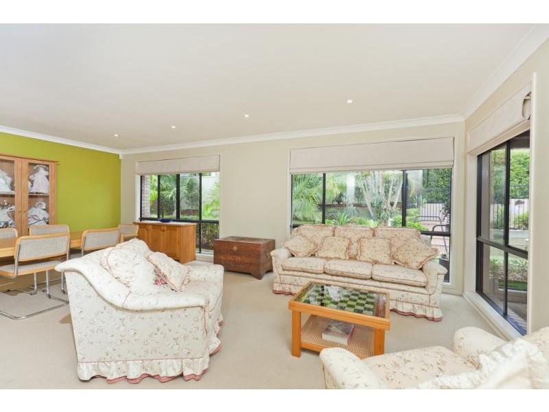 9 Grasmere  Pl, Carindale QLD 4152