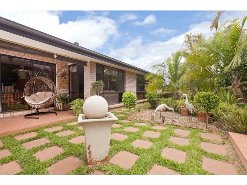 9 Grasmere  Pl, Carindale QLD 4152