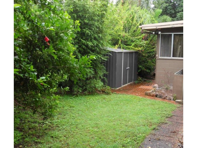 6 Coolcrest St, Wynnum QLD 4178