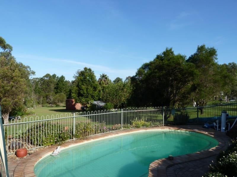 111 Millstream Rd, Jimboomba QLD 4280