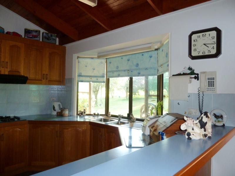 111 Millstream Rd, Jimboomba QLD 4280