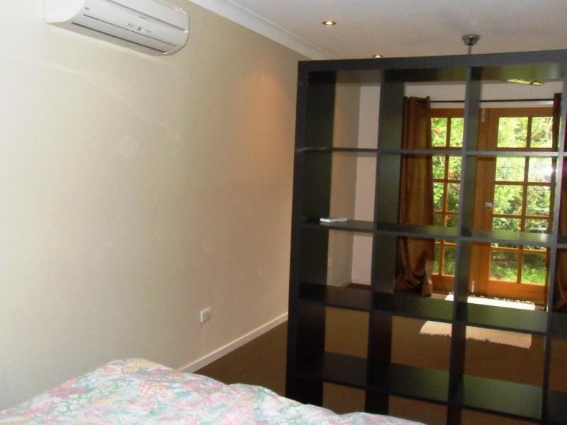4 Coolcrest St, Wynnum QLD 4178