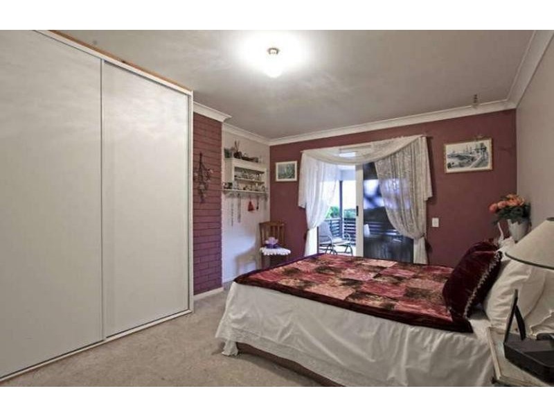 35 Robtrish St, Manly West QLD 4179